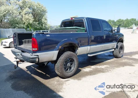 2002 Ford F250 Super Duty из США, поврежденный, VIN 1FTNW21F82ED23253